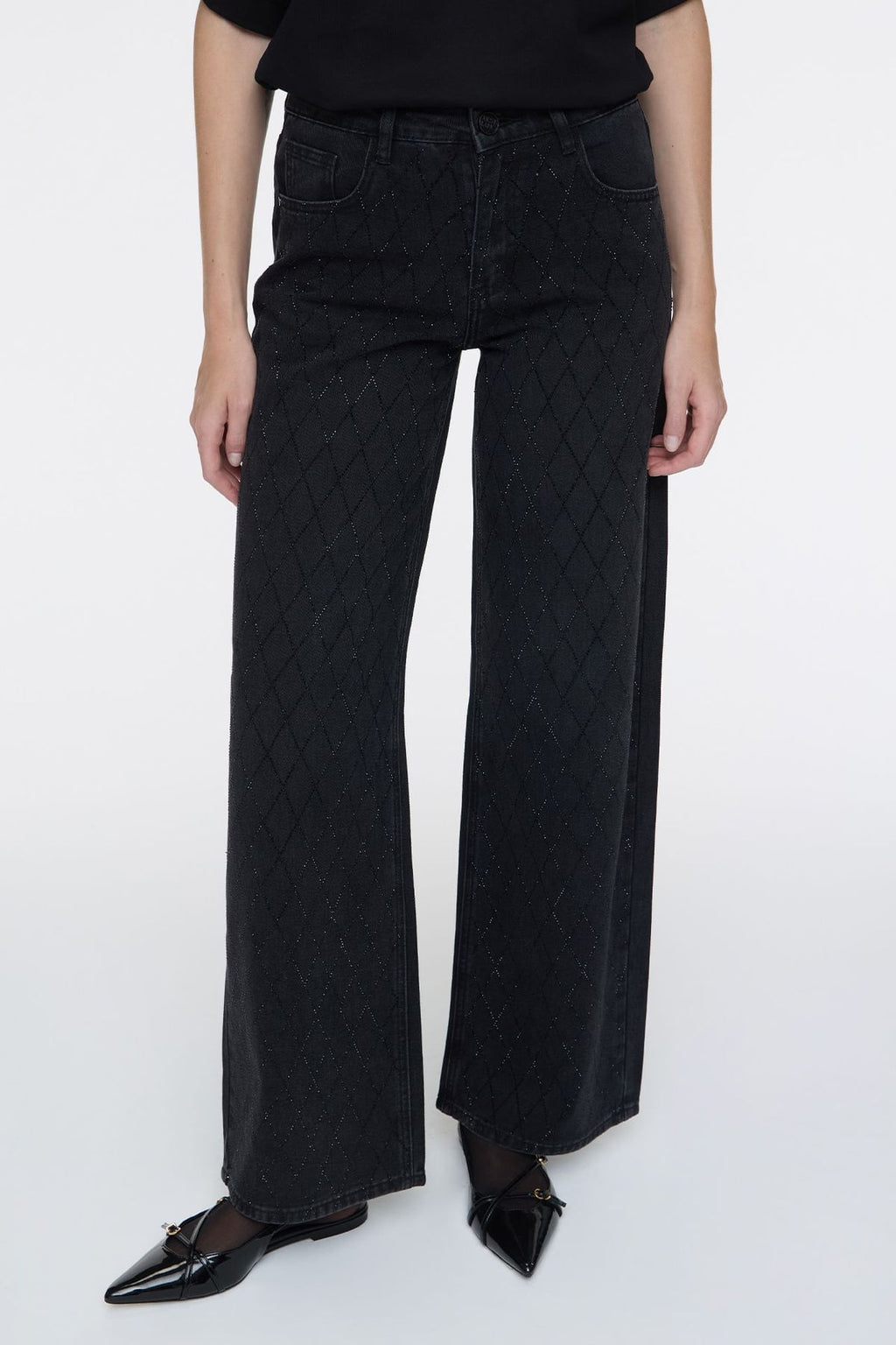 Wide Rombos Black