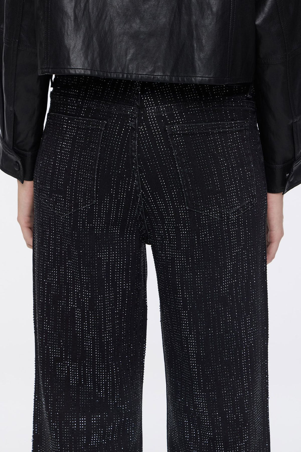 Straight Rain New Black